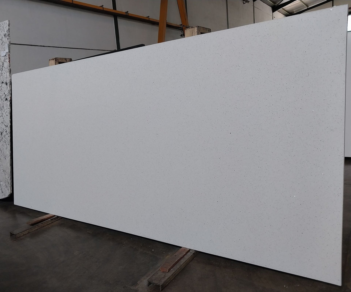 Lámina de Cuarzo White Galaxy (300x140x1,5cm)
