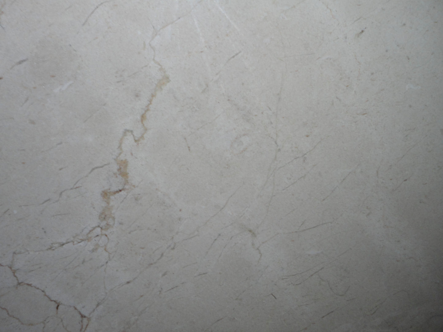 Lámina de Mármol Pulido Crema Marfil Class 2CM (precio x m2)