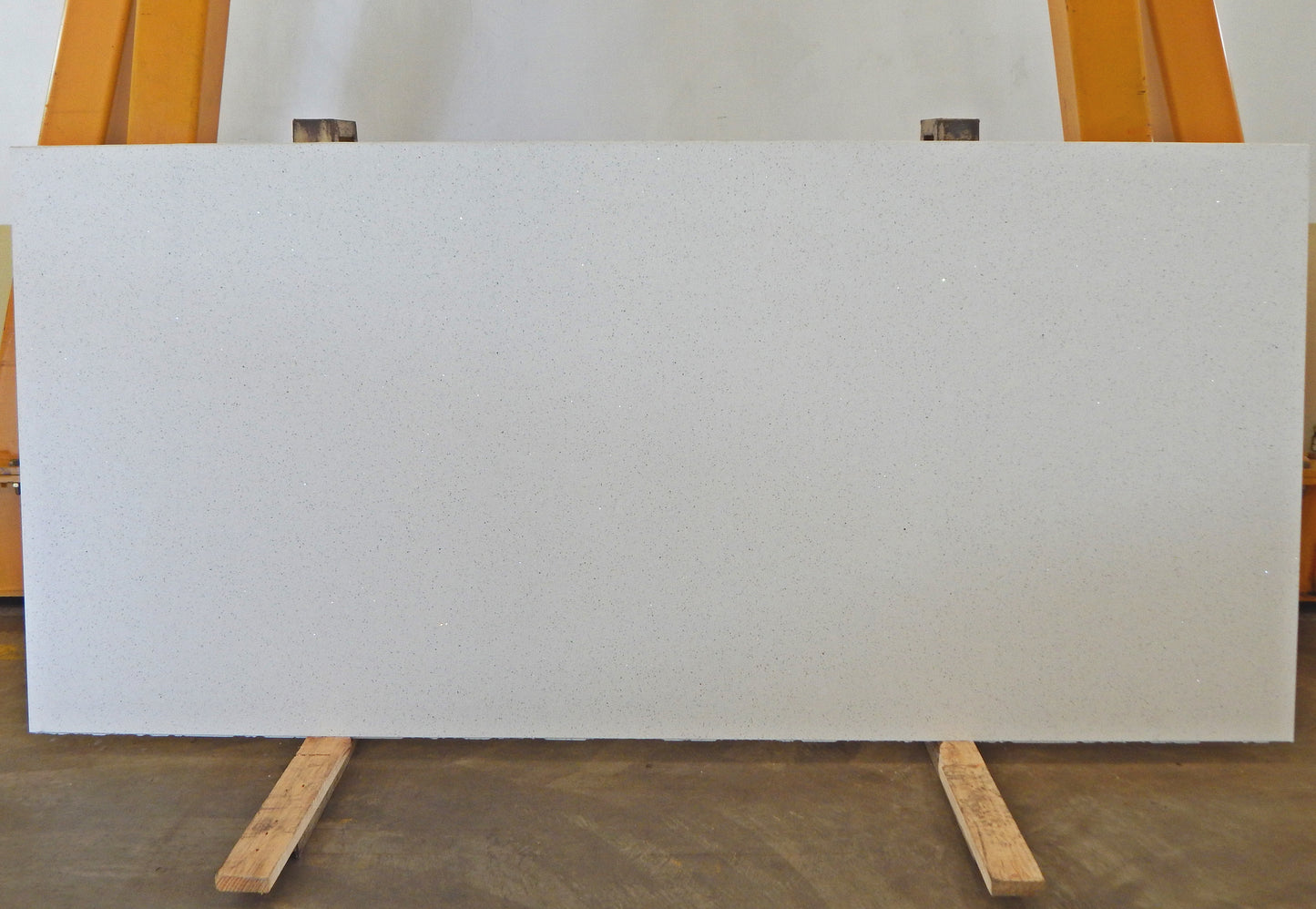 Lámina de Cuarzo White Sand (162x325x2cm) Pulido