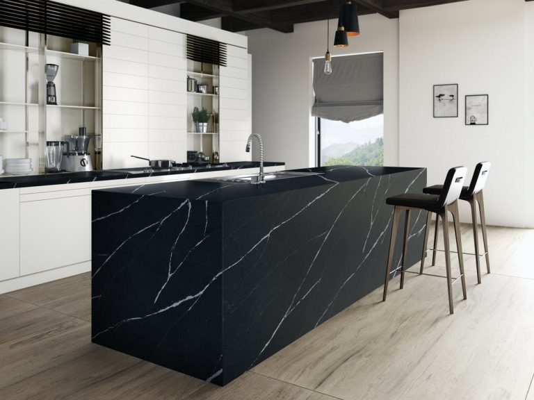 Lámina de Mármol Pulido Negro Marquina MM 2CM (precio x m2)