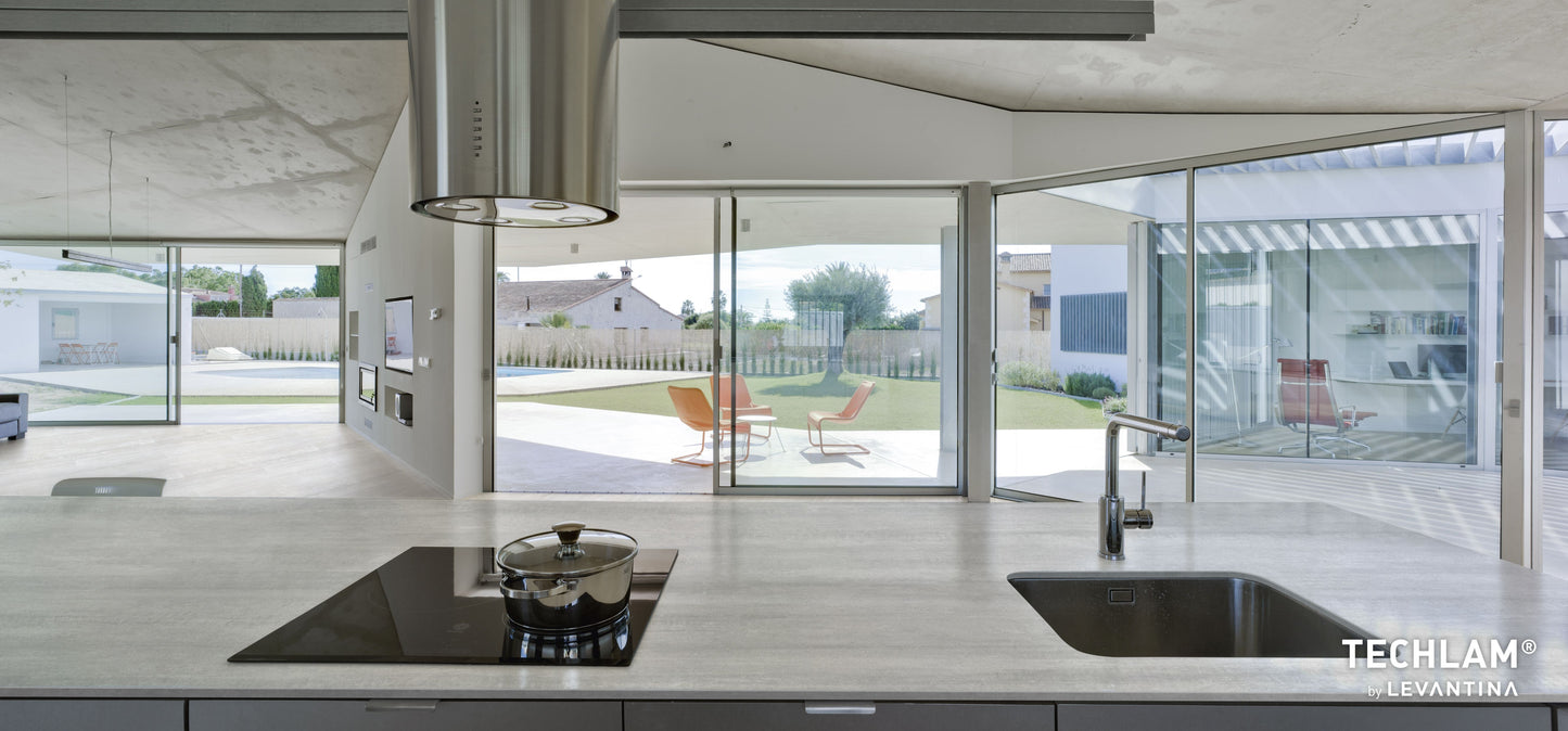 Lámina de TECHLAM TOP Blaze Grey (320x160x1,20cm) Reforzado Natural